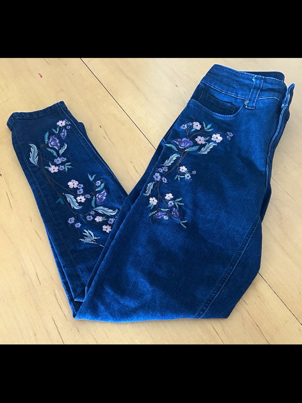 Melissa McCarthy Dark Blue Skinny Jeans with Floral Embroidery